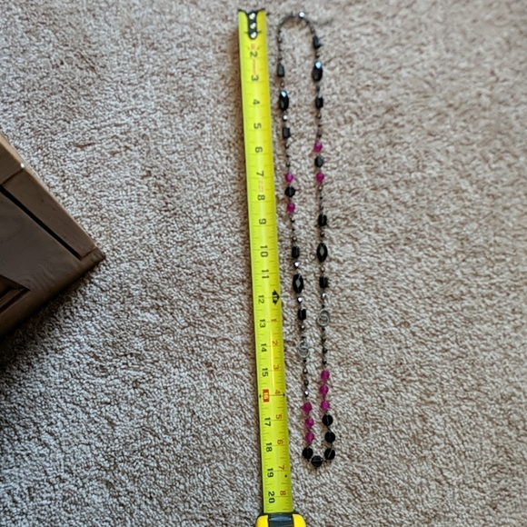 Lia Sophia necklace - Picture 4 of 4